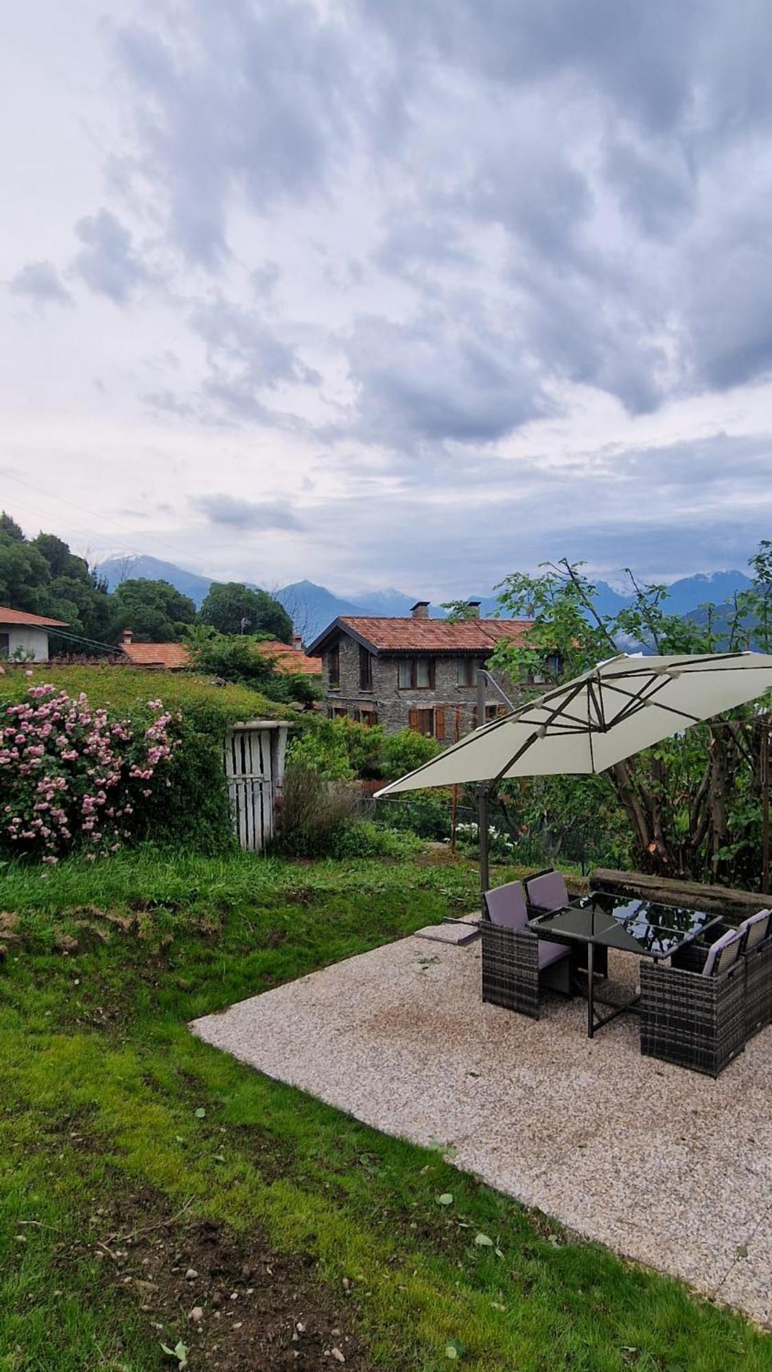 Villetta Con Giardino Privato Cremia Exterior photo